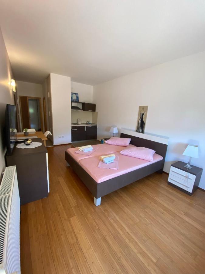 Apartments San Monte Podstrana Exterior photo