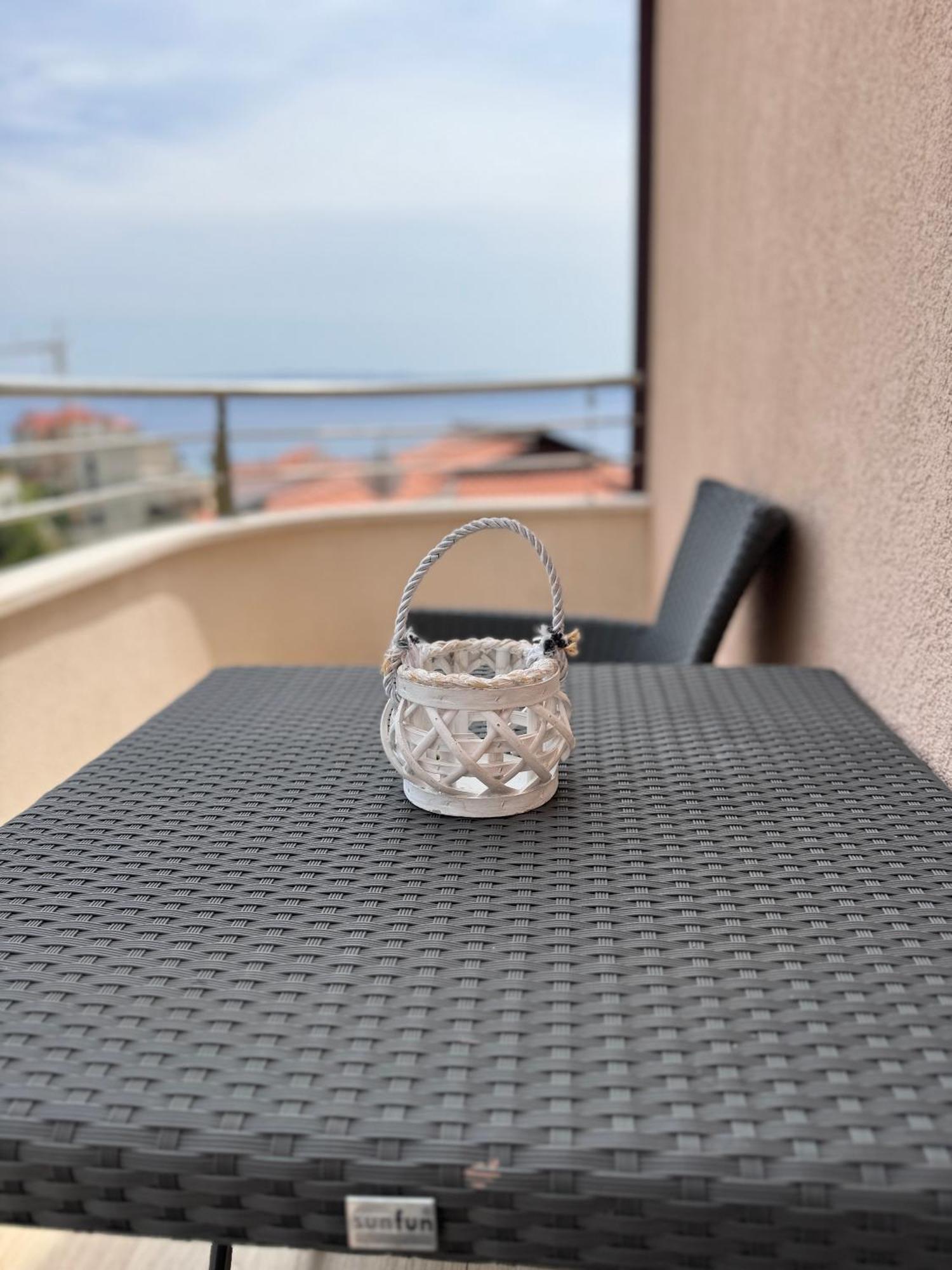 Apartments San Monte Podstrana Exterior photo